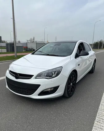 opel Opel Astra cena 28500 przebieg: 220000, rok produkcji 2013 z Czaplinek